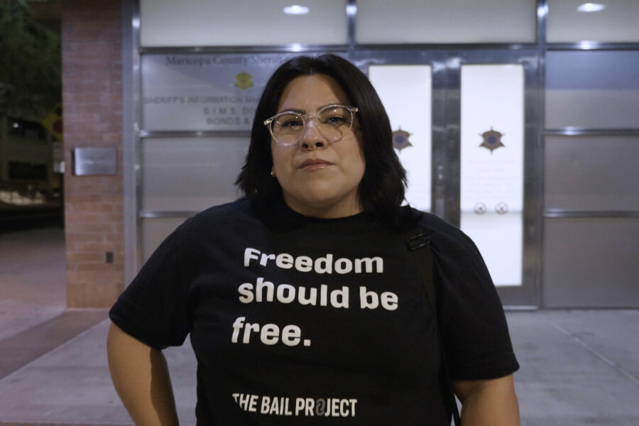 Lorena discusses how she is not a bail bondsman
