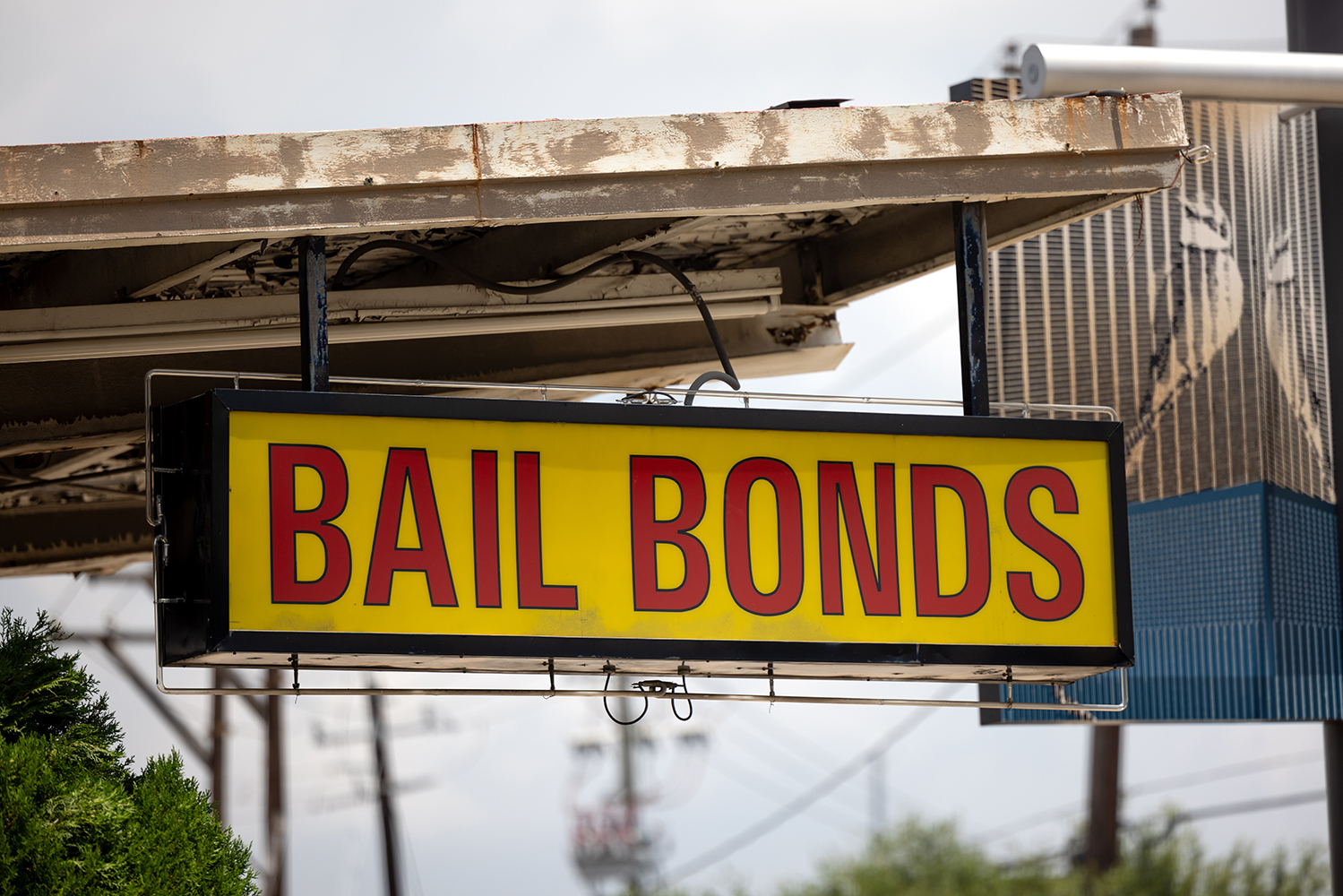 Pretrial Detention and Bail Bonds