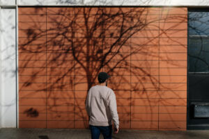 Kelly was legally innocent but still spent time in a Maricopa County jail