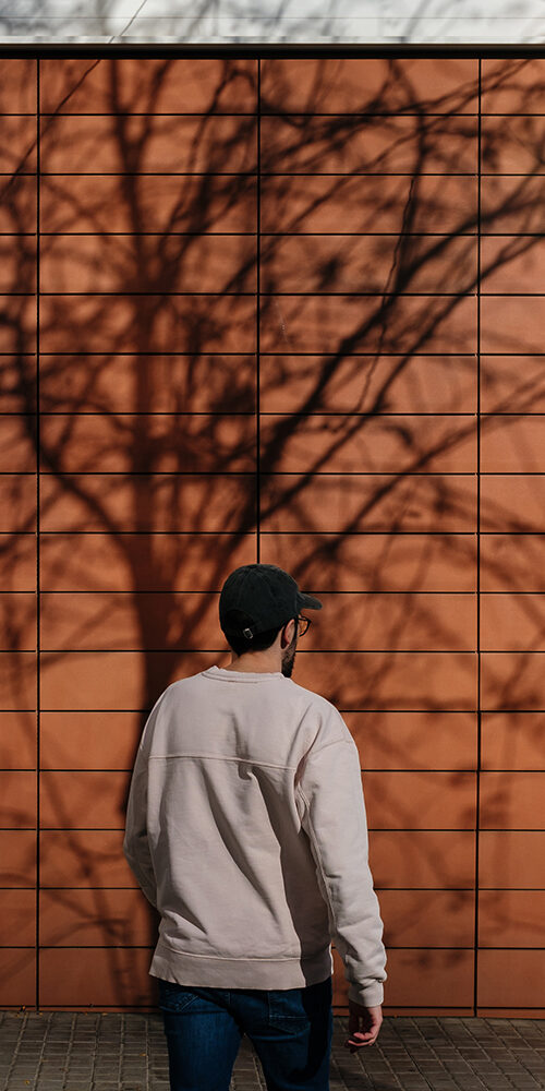 Kelly was legally innocent but still spent time in a Maricopa County jail