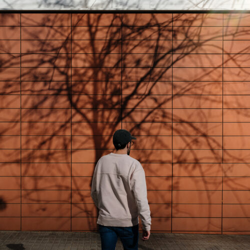 Kelly was legally innocent but still spent time in a Maricopa County jail